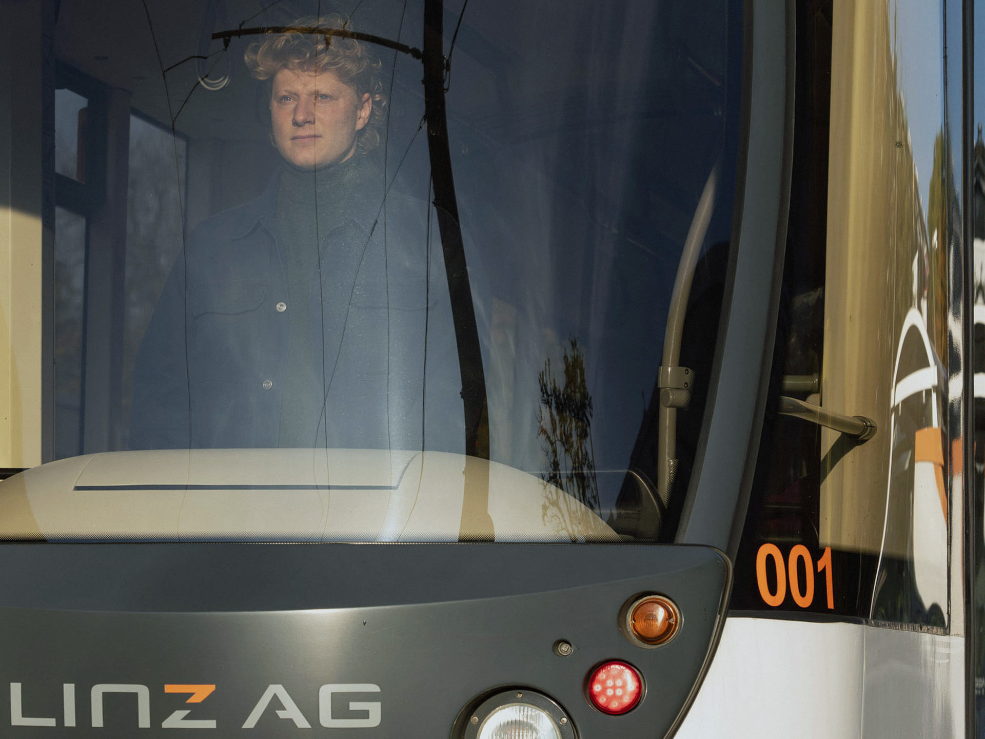 Clemens Brandstetter präsentierte die Ahoi-Idee einer 5er-Linie im Linzer Gemeinderat. (Foto: Ahoi Linz) „5er-Bim“: Nächste Haltestelle Mobilitätsausschuss